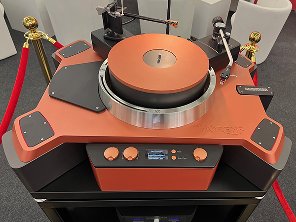  052324.munich.Thorens New Reference Turntable.jpg